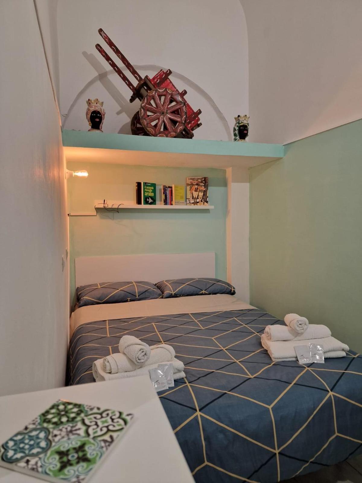 Apartamento Old Town Mizzica Catania Exterior foto